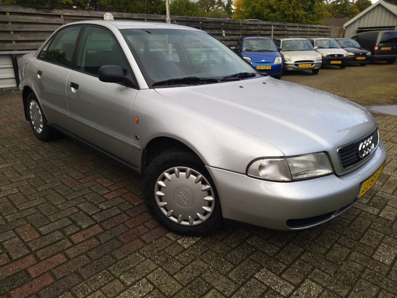 Audi A4 Limousine - 1.6 - AutoWereld.nl