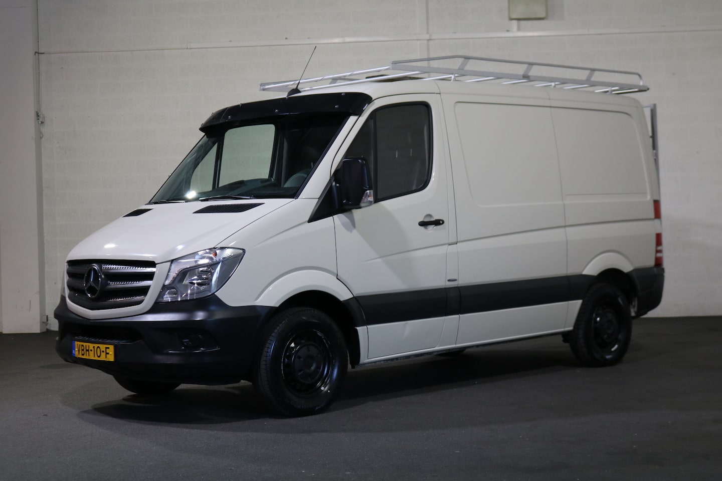 Mercedes-Benz Sprinter - 211 CDI L1 H1 Imperiaal Trekhaak Euro 6 - AutoWereld.nl