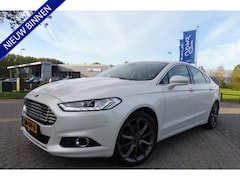 Ford Mondeo - 1.5 160pk Titanium X Vol leder Xenon Navi Winter-Pack Trekhaak Nieuwstaat