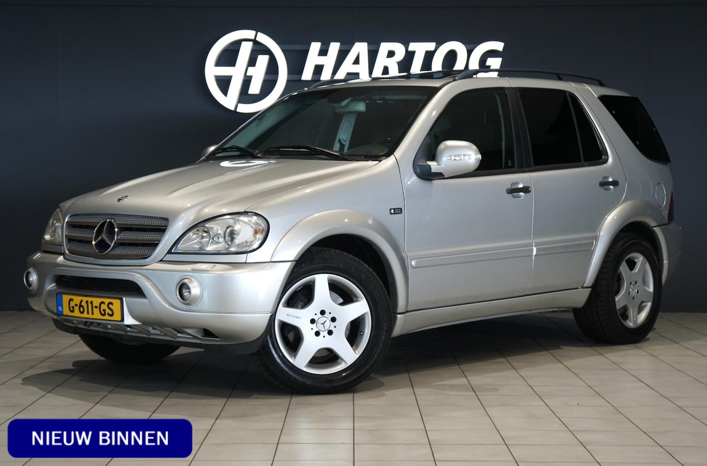 Mercedes-Benz M-klasse - AMG 55 + PANO / TREKHAAK / APPLE CARPLAY - AutoWereld.nl