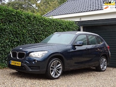 BMW X1 - SDrive20d Upgrade Edition | Automaat | Panoramadak | Xenon | Leer