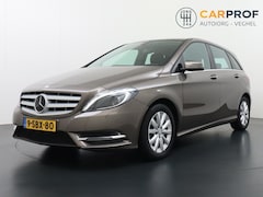 Mercedes-Benz B-klasse - 180 Ambition Automaat Trekhaak Navigatie