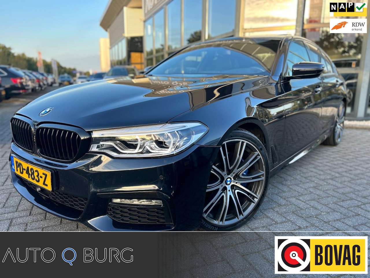 BMW 5-serie - 530d High Executive | Full Options | M Sport | Panorama | Navi | Leder | Camera| Digitale - AutoWereld.nl