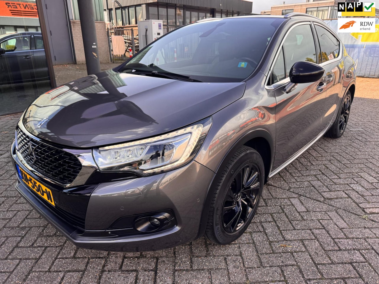 DS 4 Crossback - 1.2 PureTech Chic / Navi / Camera / LaneAssist / PDC / Trekhaak - AutoWereld.nl