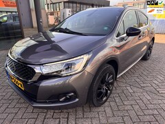 DS 4 Crossback - 1.2 PureTech Chic / Navi / Camera / LaneAssist / PDC / Trekhaak