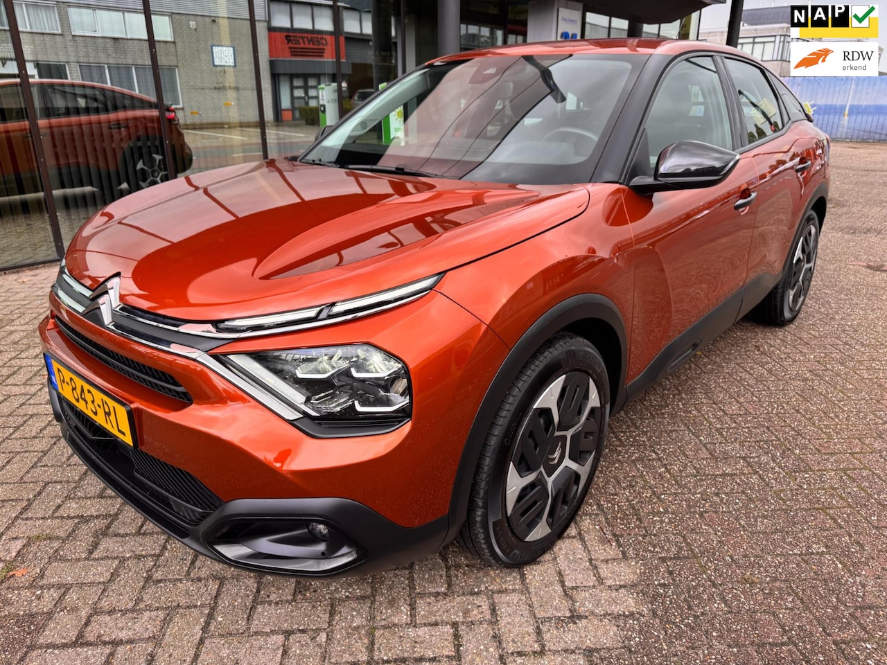 Citroën C4 - 1.2 Puretech Feel / Apple/Android Carplay / Virtueel Cockpit / PDC - AutoWereld.nl
