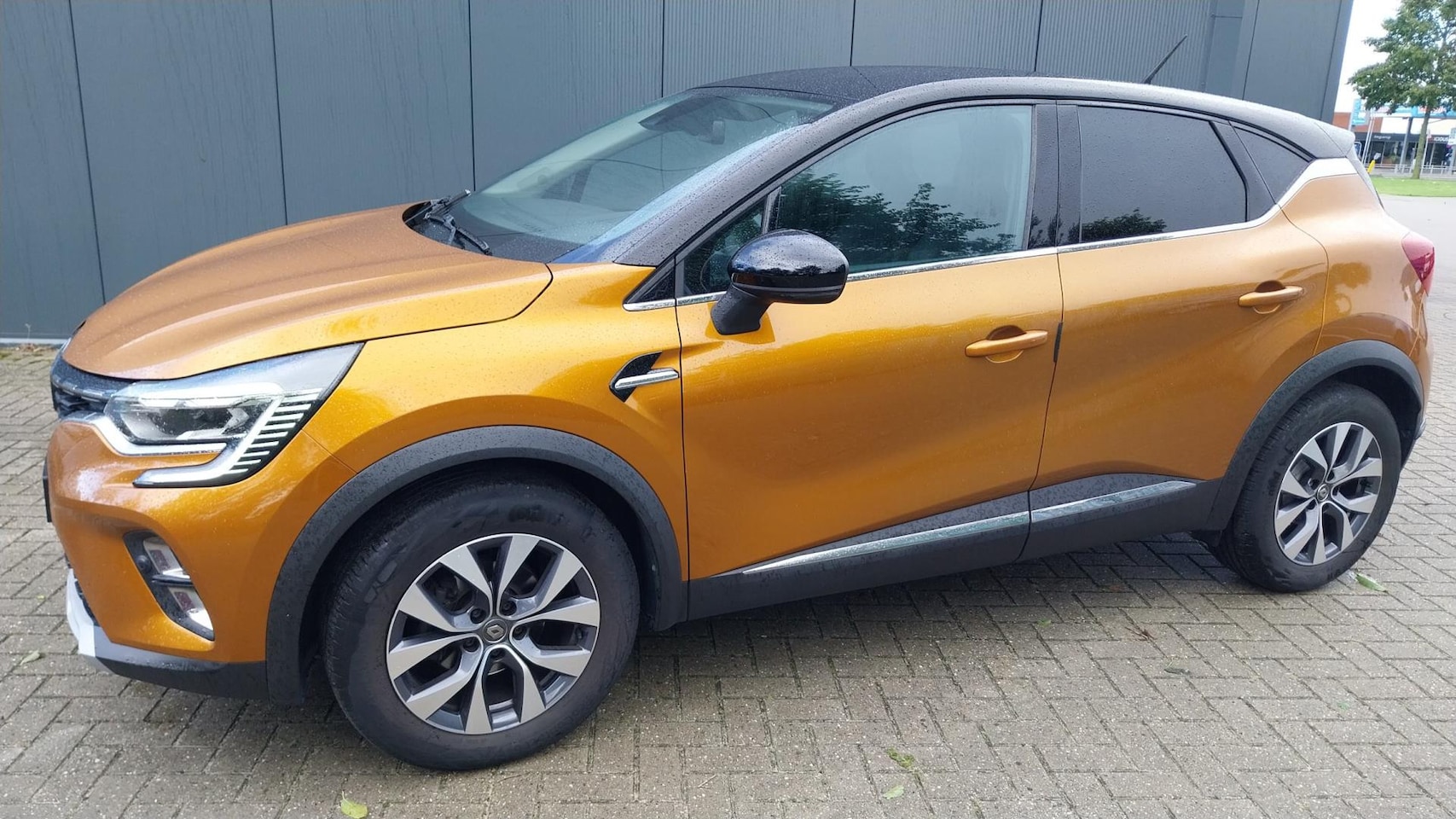 Renault Captur - 1.0 TCe 100 Intens//NAVI/HALF LEDER//NW TYPE - AutoWereld.nl