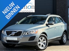 Volvo XC60 - 2.0 D3 AWD Momentum Aut.-6 | 2e eig., volledig gedocumenteerd | Bijtellingsvriendelijke Yo