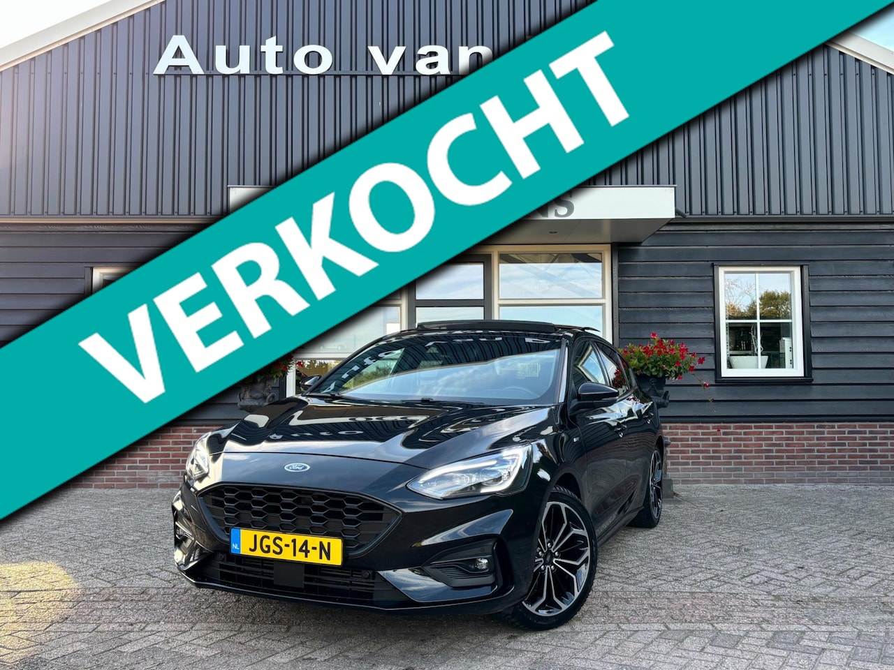 Ford Focus - 1.0 ST-Line Titanium / Panoramadak / LED / Camera / Automaat / B&O Audio / Camera / - AutoWereld.nl