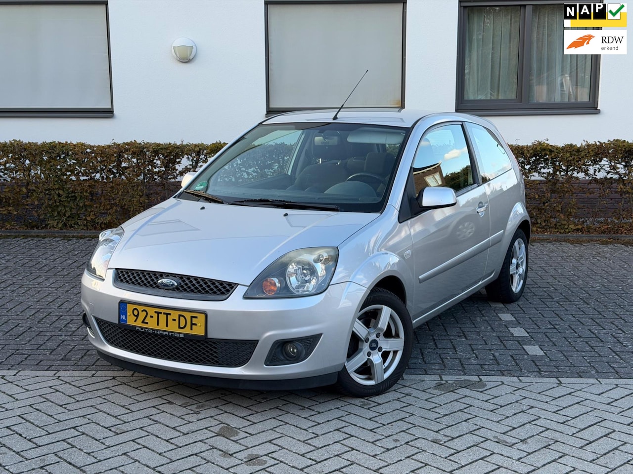 Ford Fiesta - 1.3-8V Futura AIRCO NAP APK NETTE AUTO - AutoWereld.nl