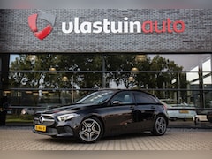 Mercedes-Benz A-klasse - 200 Launch Edition Premium , Panoramadak, Camera,
