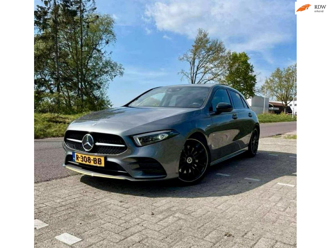 Mercedes-Benz A-klasse - 250 Premium Plus Edition 1 AMG - AutoWereld.nl