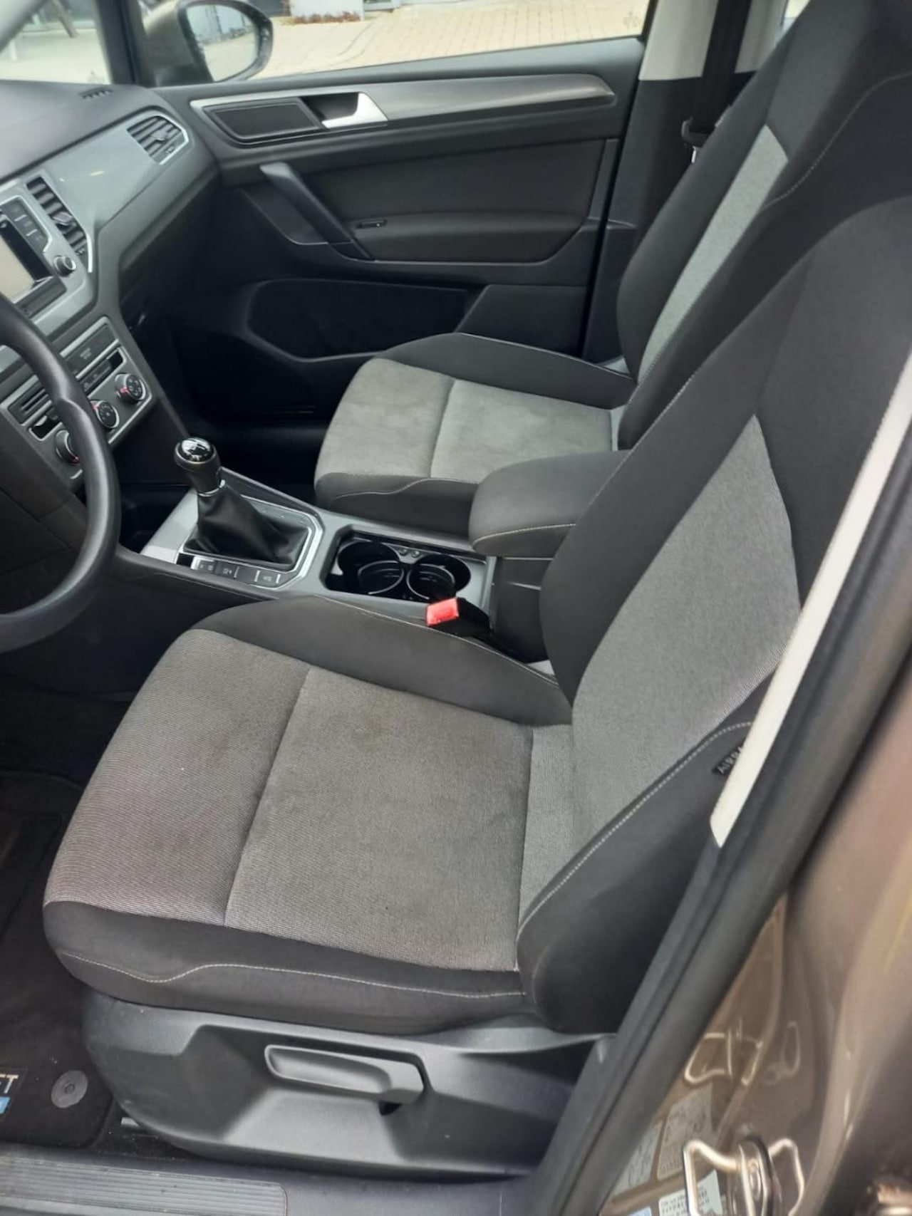 Volkswagen Golf Sportsvan - 1.2 TSI Trendline 1.2 TSI Trendline - AutoWereld.nl