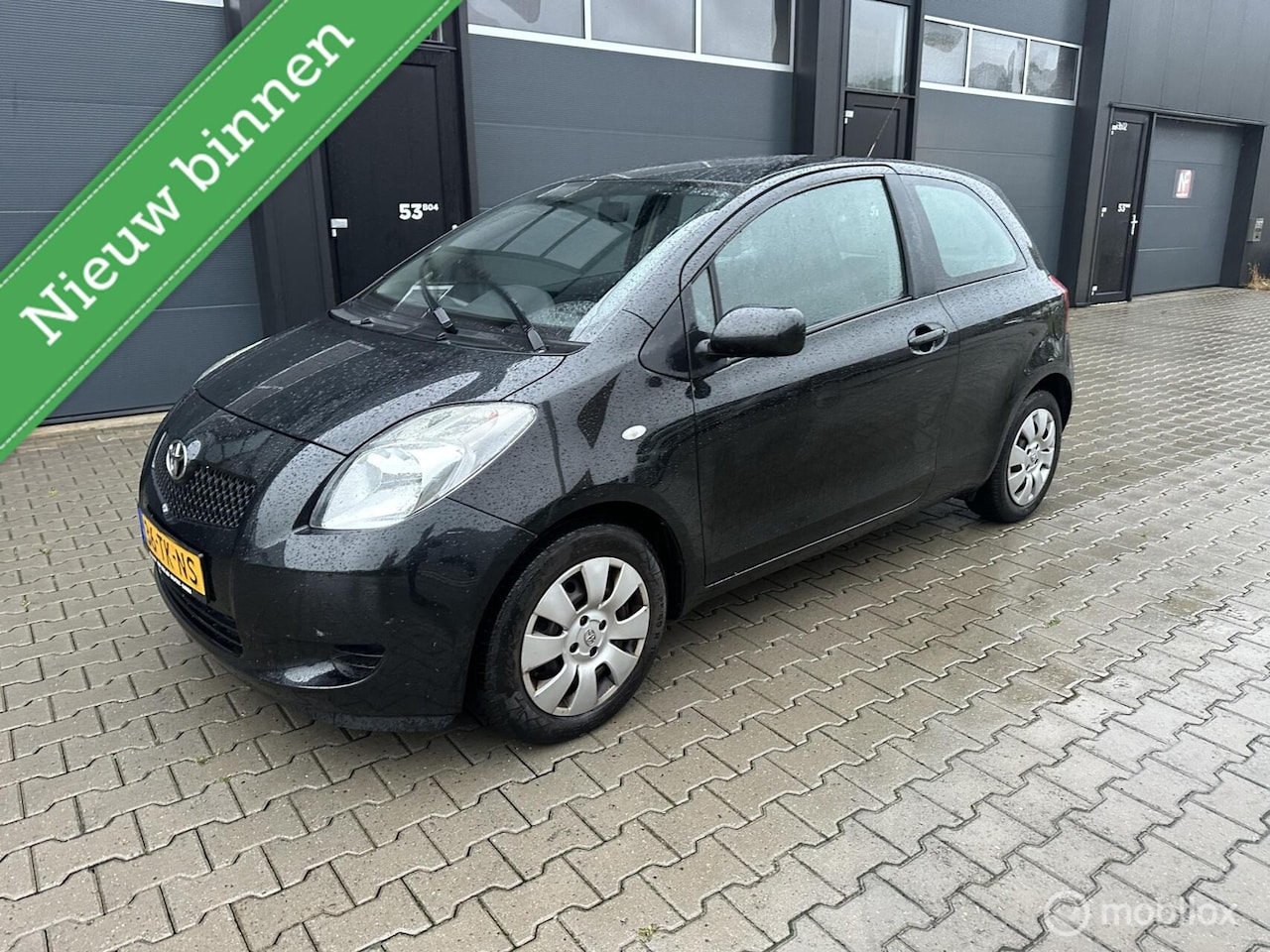 Toyota Yaris - 1.3 VVTi Sol 1.3 VVTi Sol airco - AutoWereld.nl