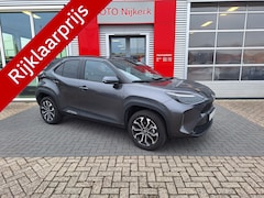 Toyota Yaris Cross - 1.5 Hybrid 115 First Edition met winterpack