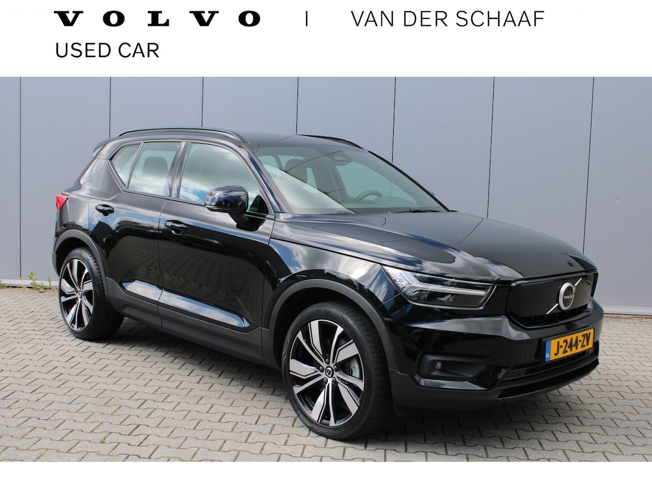 Volvo XC40 - Recharge P8 AWD R-Design | Trekhaak | Parkeer camera | BLIS | - AutoWereld.nl