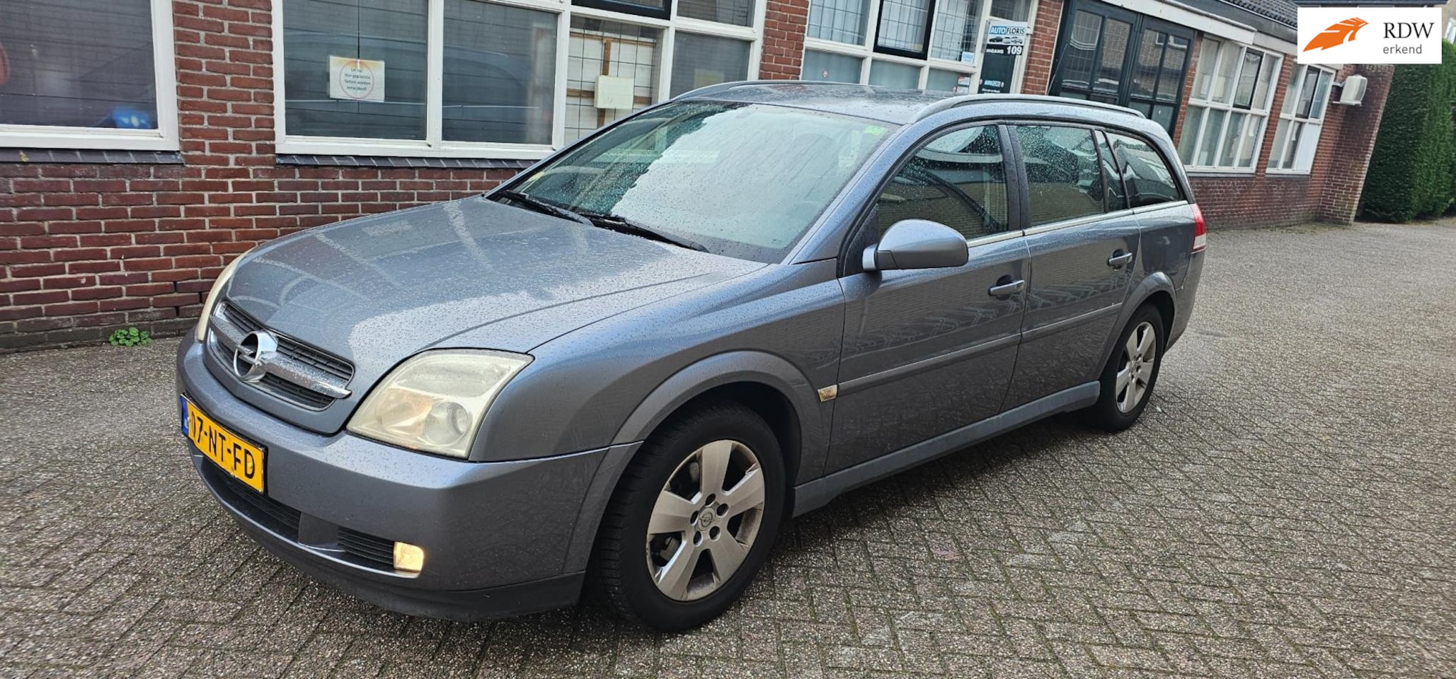 Opel Vectra Wagon - 2.2-16V Elegance automaat - AutoWereld.nl