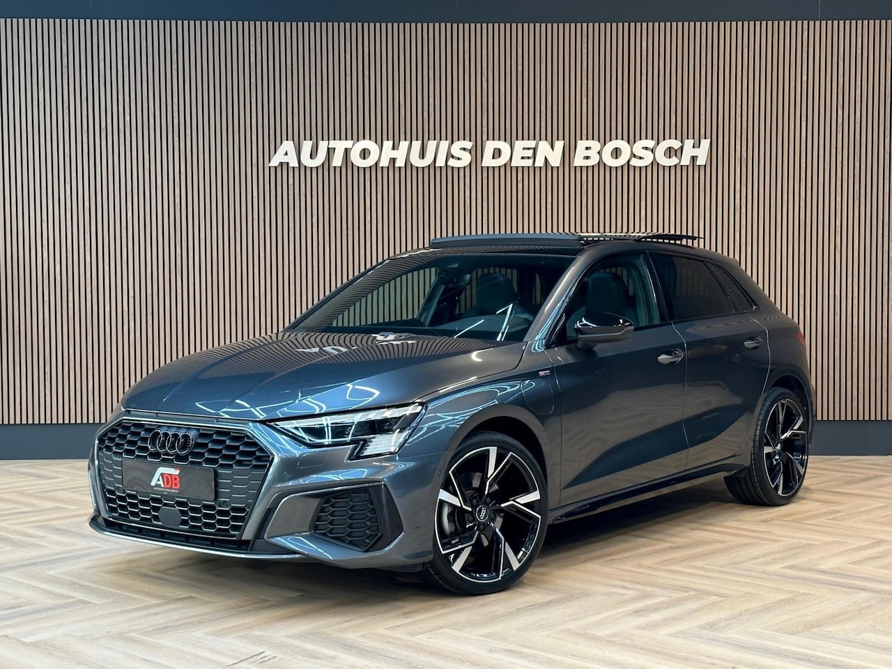 Audi A3 Sportback - 40 TFSI e S-Line edition 204PK. B&O Matrix - AutoWereld.nl