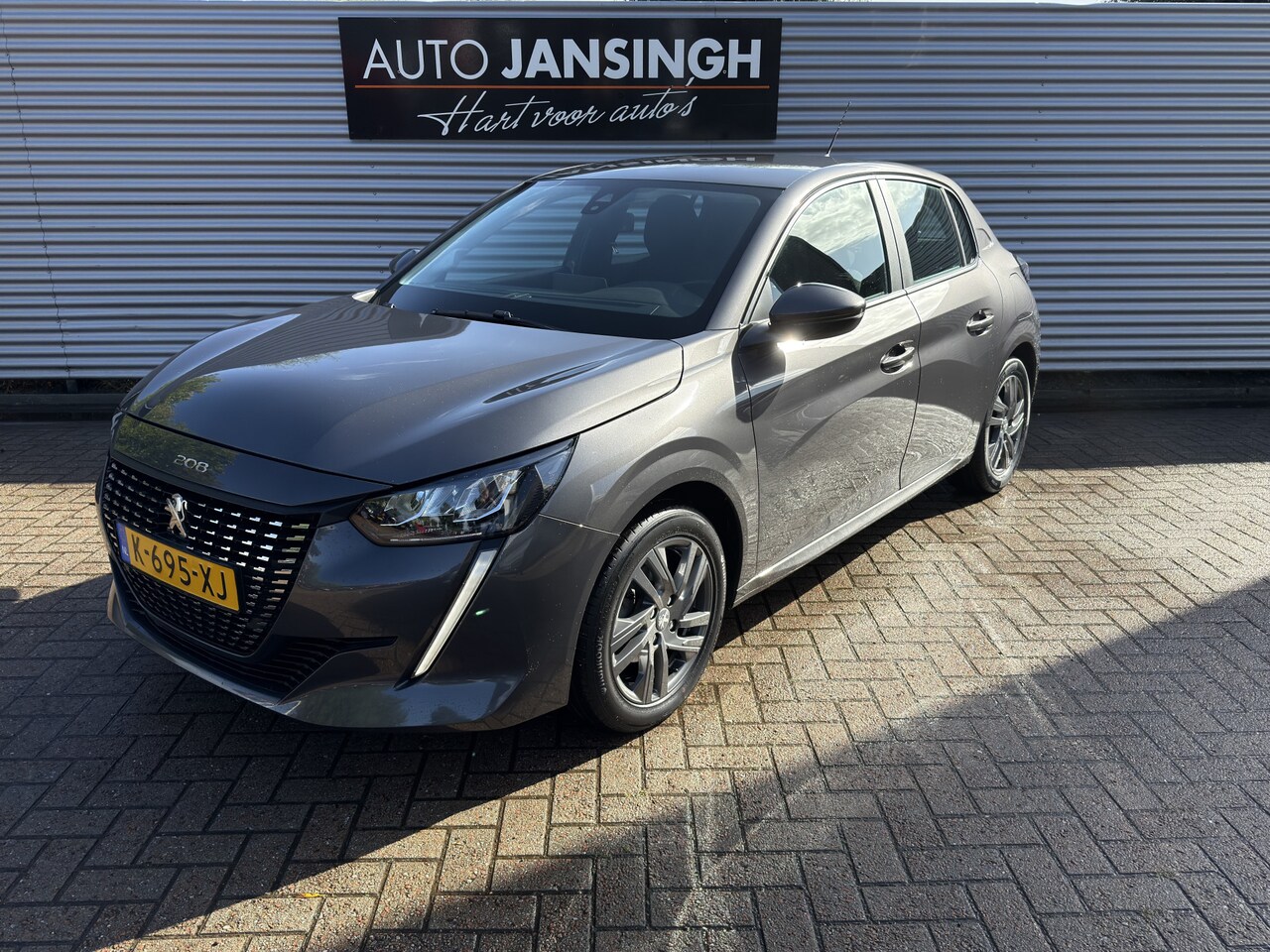 Peugeot 208 - 1.2 PureTech Active Pack | Airco | Cruise | LM Velgen | Navi | Apple Carplay/Android Auto - AutoWereld.nl