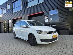 Volkswagen Touran - 2.0 TDI Comfortline BlueMotion / AUTOMAAT