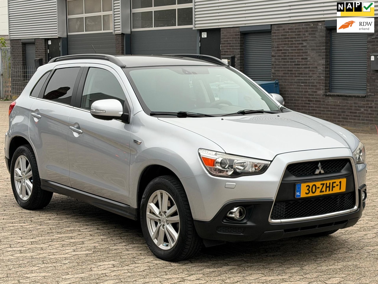 Mitsubishi ASX - 1.6 Intense ClearTec PANO CLIMA PDC TREKHAAK CRUISE NAP APK - AutoWereld.nl