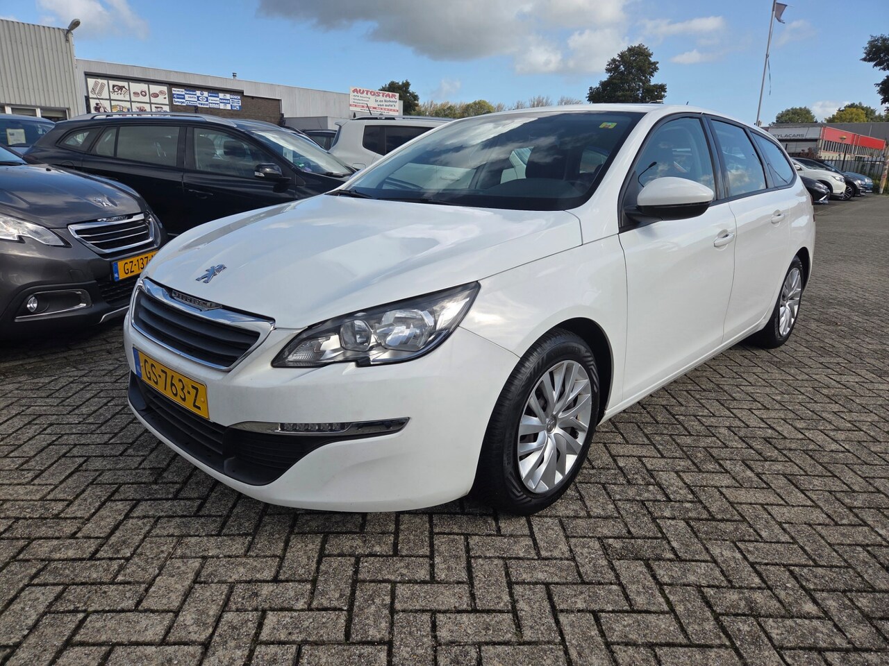 Peugeot 308 SW - 1.2 PureTech Blue Lease 1.2 PureTech Blue Lease - AutoWereld.nl