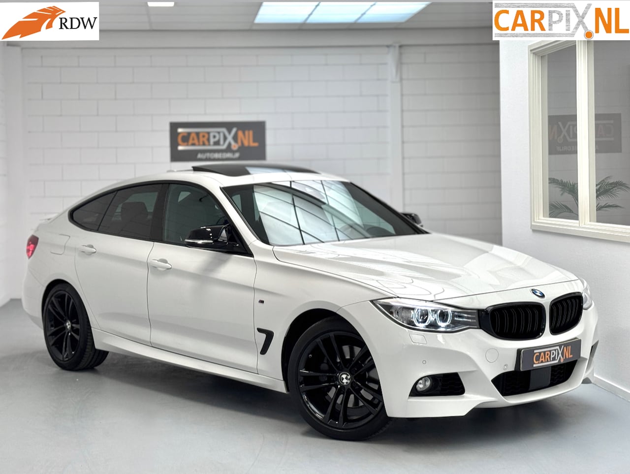 BMW 3-serie Gran Turismo - 335i xDrive M Sport 335i xDrive M-sport, 306pk,Pano - AutoWereld.nl