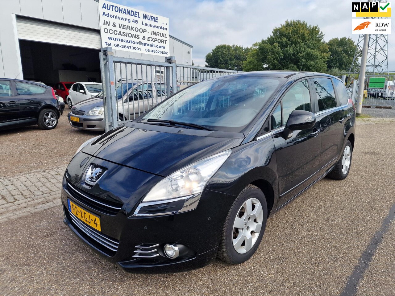 Peugeot 5008 - 1.6 e-HDi Blue Lease 5p. 1.6 e-HDi Blue Lease 5p. - AutoWereld.nl