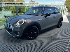 MINI Cooper - 1.5 First Born Edition 1e eigenaar, Lederen bekleding, Sport stoelen, Cruise Control, Clim