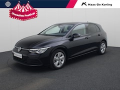 Volkswagen Golf - 1.0TSI/110PK Life · Apple/Android Car Play · Navigatie · Parkeer sensoren · Garantie t/m 0