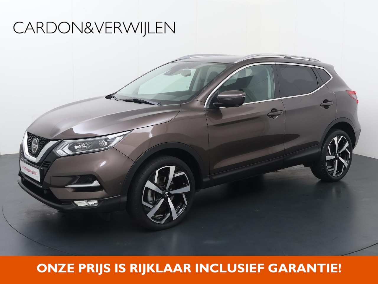 Nissan Qashqai - 1.3 DIG-T Tekna + | Glazen dak | Multifunctioneel stuurwiel | Cruise control | Automatisch - AutoWereld.nl
