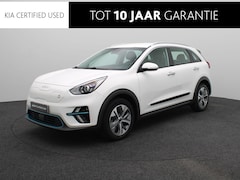 Kia e-Niro - DynamicLine 64 kWh | Navigatie | Climate Control | Cruise Control | Parkeer Sensoren | Cam