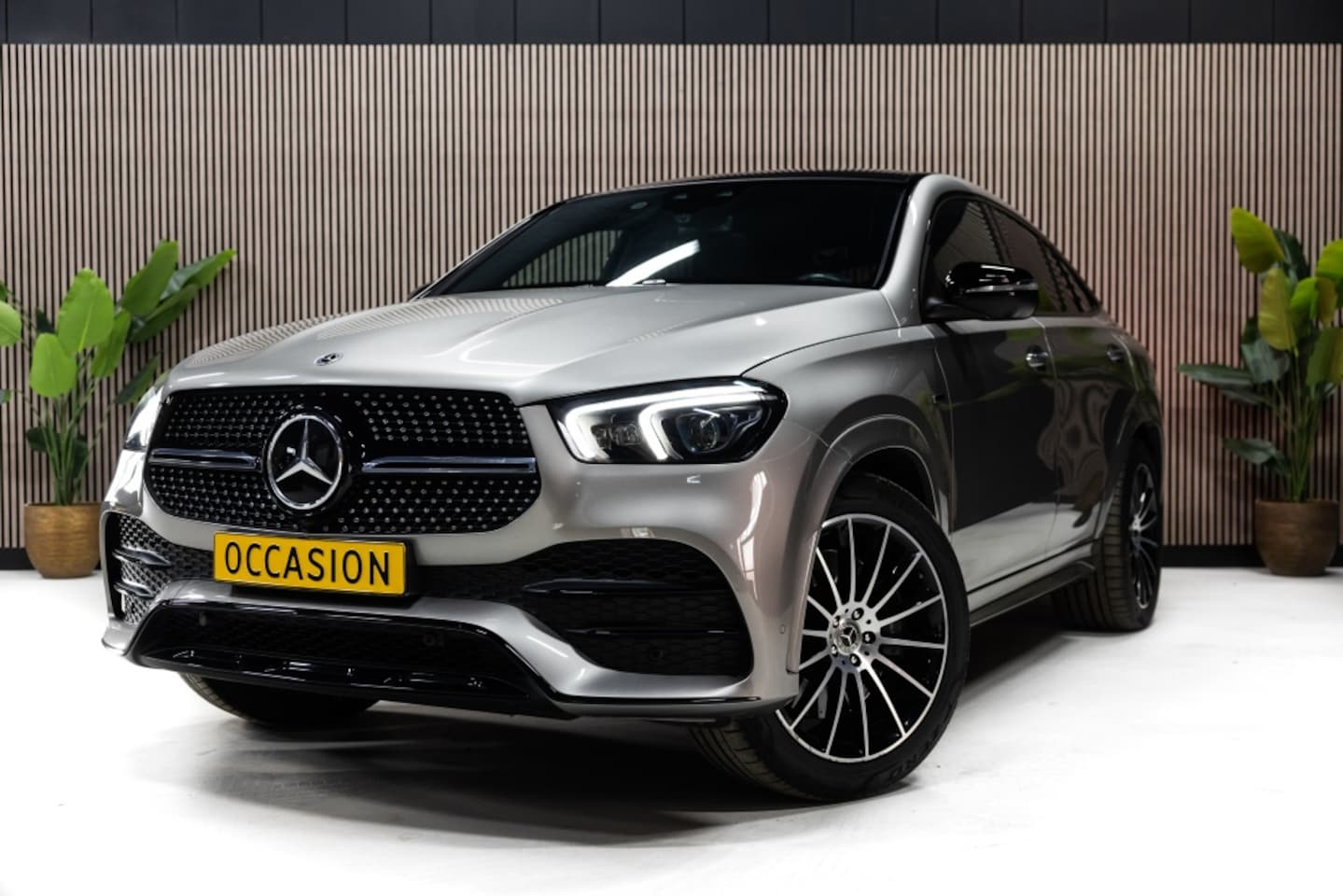 Mercedes-Benz GLE-Klasse Coupé - GLE 350 e Coupe AMG Line 4Matic | Burmester | Pano | Nappa | Mem - AutoWereld.nl