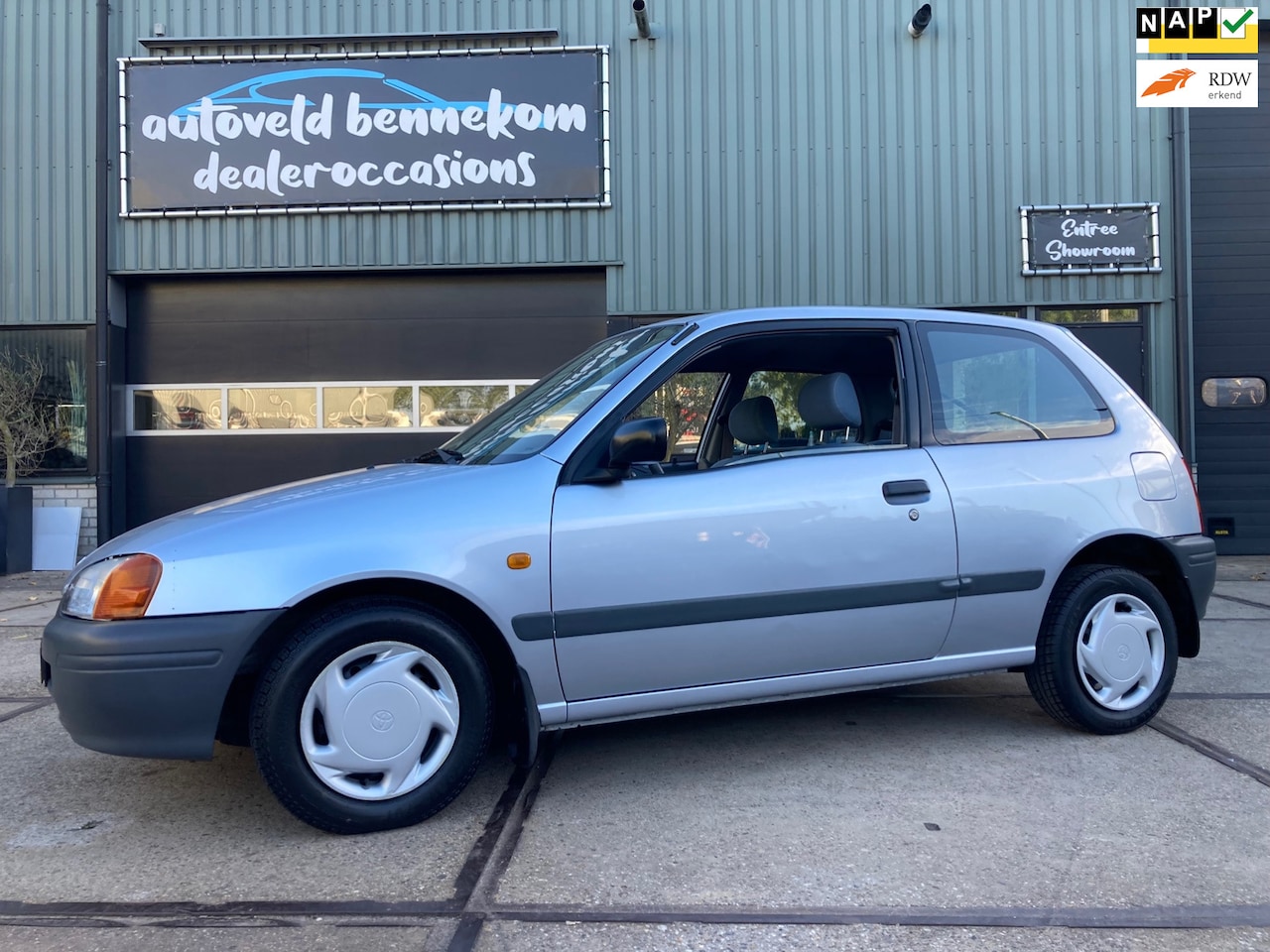 Toyota Starlet - 1.3-16V XLi GTSi automaat nette staat - AutoWereld.nl