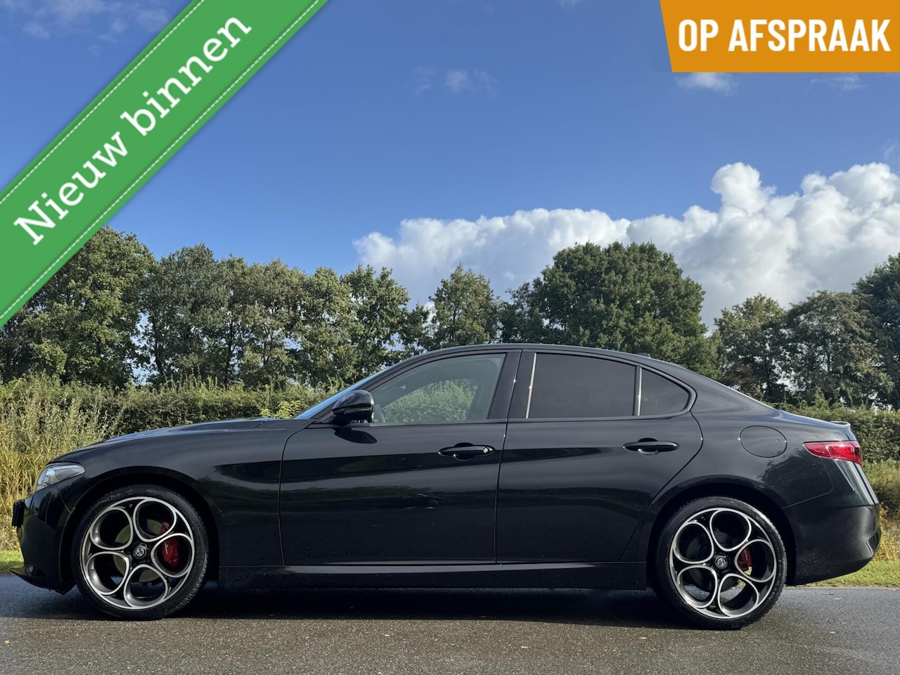 Alfa Romeo Giulia - 2.0T Sprint 2.0T 310pk Sprint, 8400km!!! my22, 19inch!! - AutoWereld.nl
