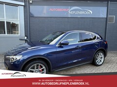 Alfa Romeo Stelvio - 2.0 T AWD First Edition Pano | Leder | Camera | Memory | Stoelverw. | Cruise 08-2017 123.6