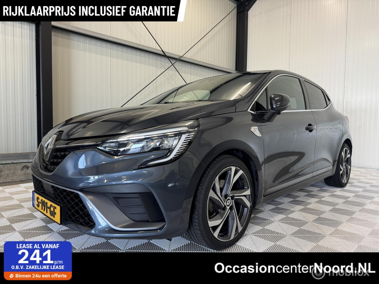 Renault Clio - 1.6 E-Tech Hybrid 140 R.S. | PDC | Carplay - AutoWereld.nl