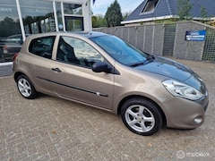 Renault Clio - 1.2 Special Line