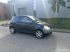 Toyota Yaris - 1.0-16V VVT-i
