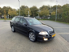 Skoda Octavia Combi - 1.9 TDI Ambiente Attractive Business