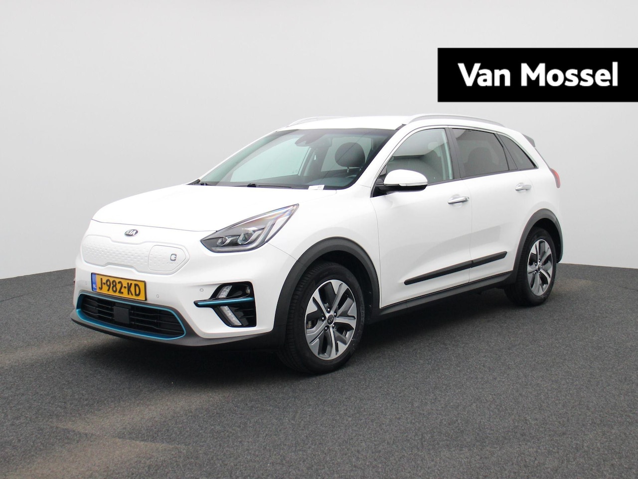 Kia e-Niro - ExecutiveLine 64 kWh Stoelverwarming/Ventilatie | Stuurverwarming | Adaptive Cruise Contro - AutoWereld.nl