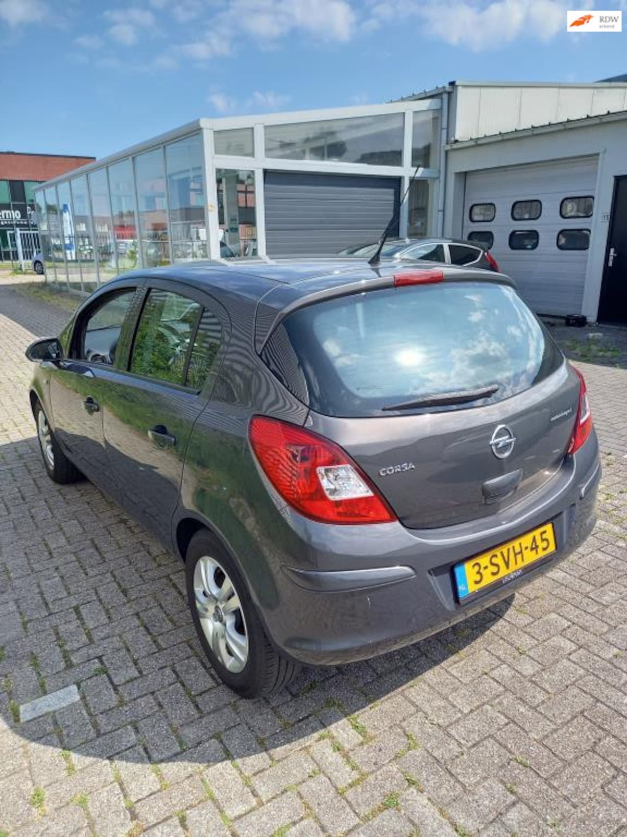 Opel Corsa - 1.2-16V Design Edition 1.2-16V Design Edition - AutoWereld.nl