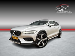 Volvo V60 Cross Country - 2.0 D4 AWD Intro Edition / pano / trekhaak / acc