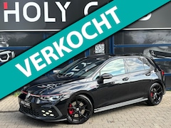 Volkswagen Golf - 8 2.0 TSI GTI| PANO | HUB | LED | KEYLESS | IQ.LIGHT |
