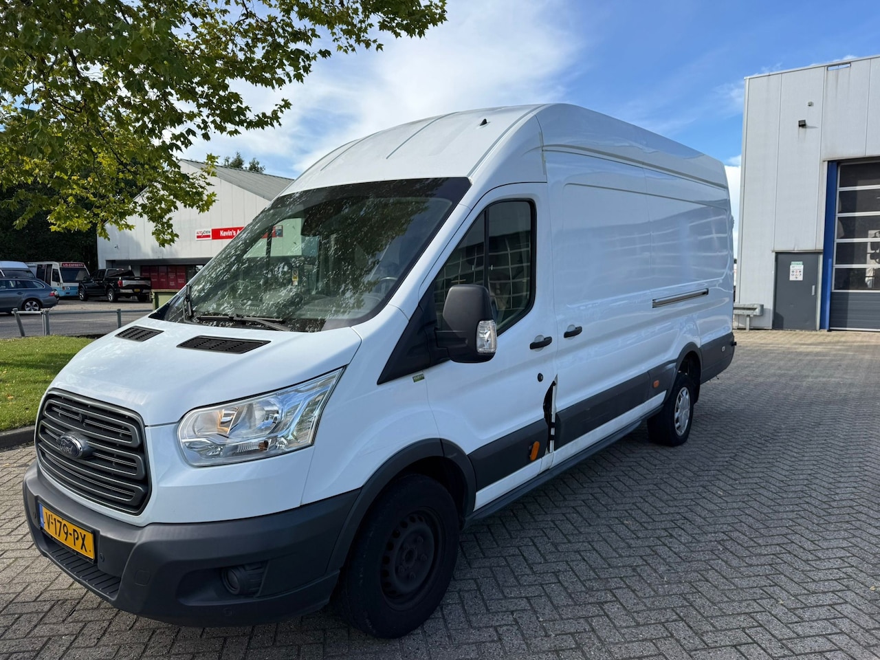 Ford Transit - 350 2.0 TDCI L4H3 Trend 350 2.0 TDCI L4H3 Trend - AutoWereld.nl