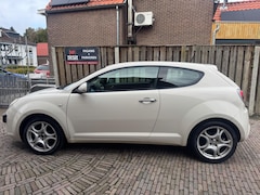 Alfa Romeo MiTo - 1.4 T Progression Lees Tekst