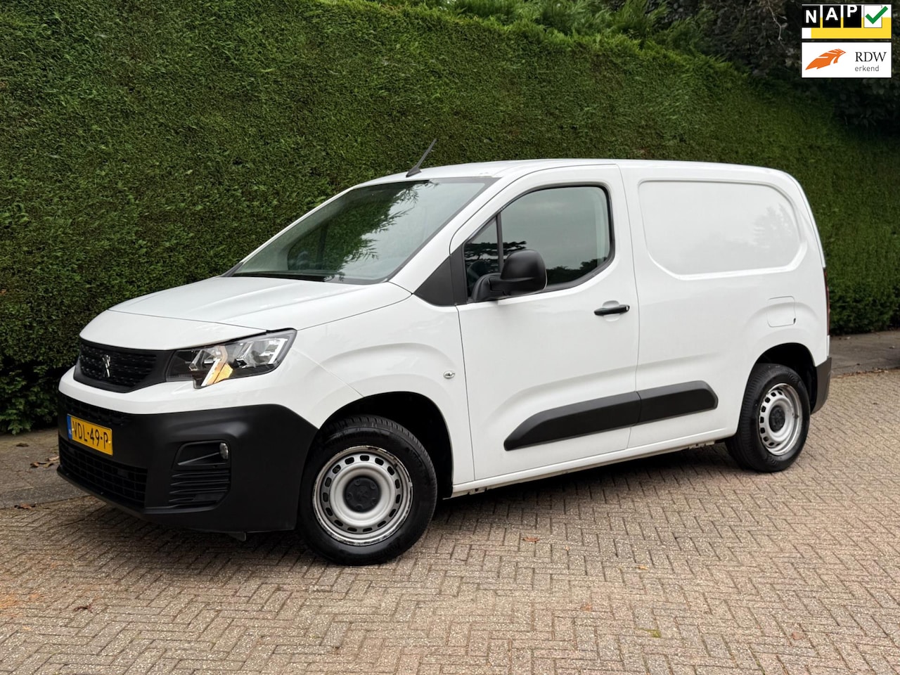 Peugeot Partner - 1.5 BlueHDI AIRCO IJSKOUD/PDC/RIJDT GOED!! - AutoWereld.nl
