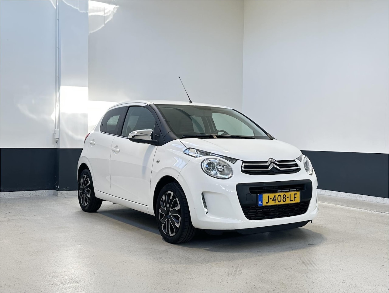 Citroën C1 - 1.0 VTi Feel | NL | 1e Eig. | 5-DRS | Bluetooth | LED | Airco | CV | DAB | Electr. ramen | - AutoWereld.nl