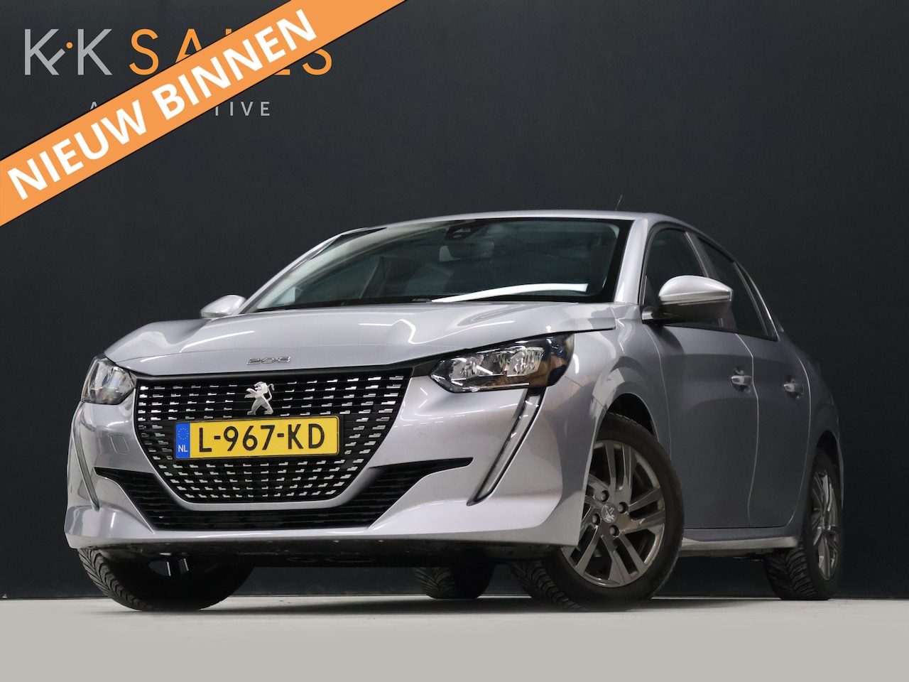 Peugeot 208 - 1.2 PureTech Blue Lease Active [TREKHAAK, APPLE CARPLAY, ANDROID AUTO, NAVIGATIE, PARKEERS - AutoWereld.nl