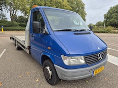 Mercedes-Benz Sprinter - 412 D Xlang, Zeer nette oprijwagen
